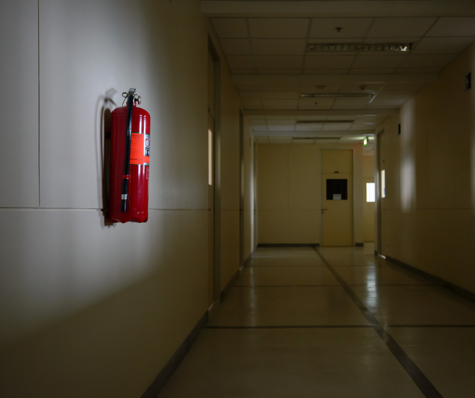 Wyposażenie zakładów pracy w gaśnice